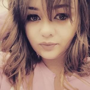 Meet your Posher, Lonie